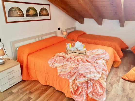 Casa Vacanza Zaira & Claudio Pianello Del Lario Eksteriør billede